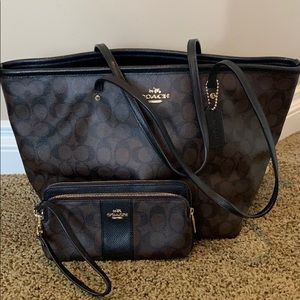 Coach Tote & Matching Wristlet
